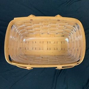 Longaberger baskets 1996)